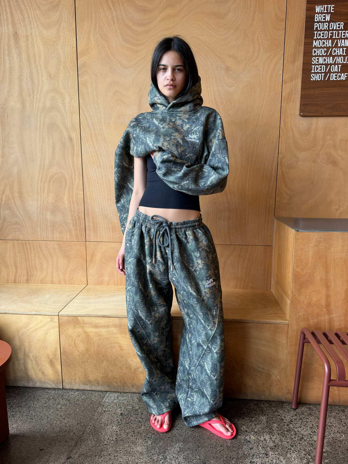 Velocity Barrel Leg Sweatpants | Foliage Camo