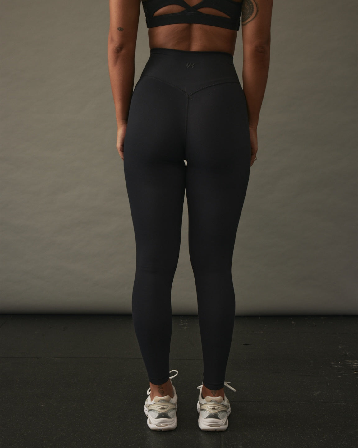 YK Move Cloud Leggings | Black – YOUKNOW. CLOTHING