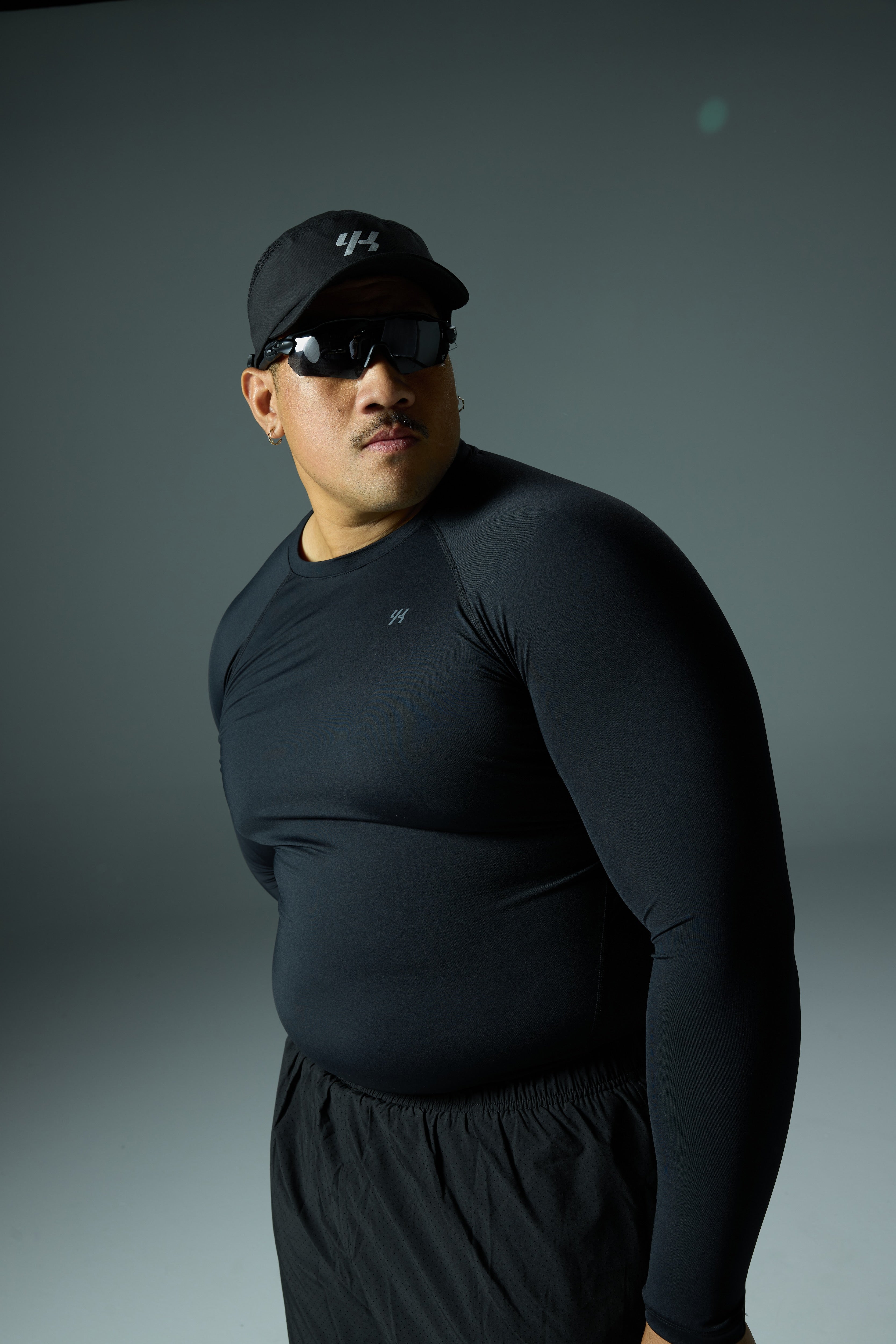 YK Move Journey Compression Longsleeve | Black-5