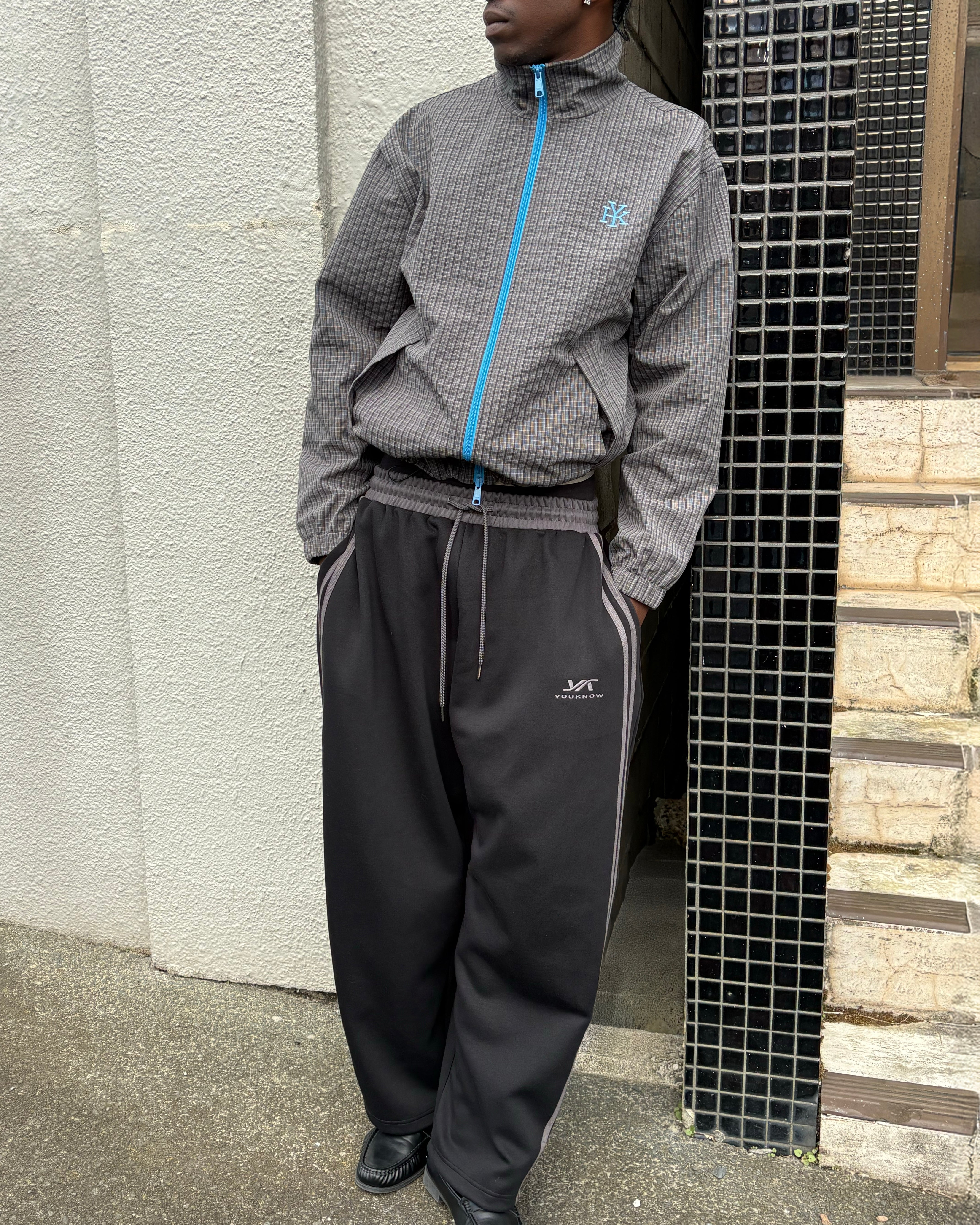 Blaze Barrel Sweatpant | Black-3