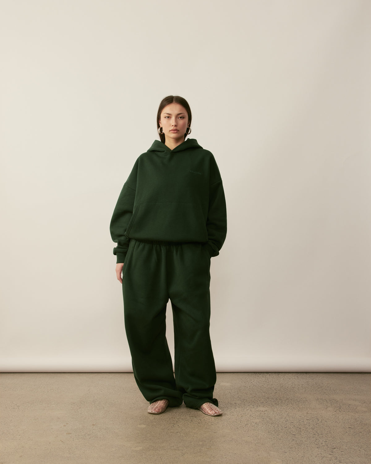 Core Essentials Wide Leg Pants | Forest Green-4