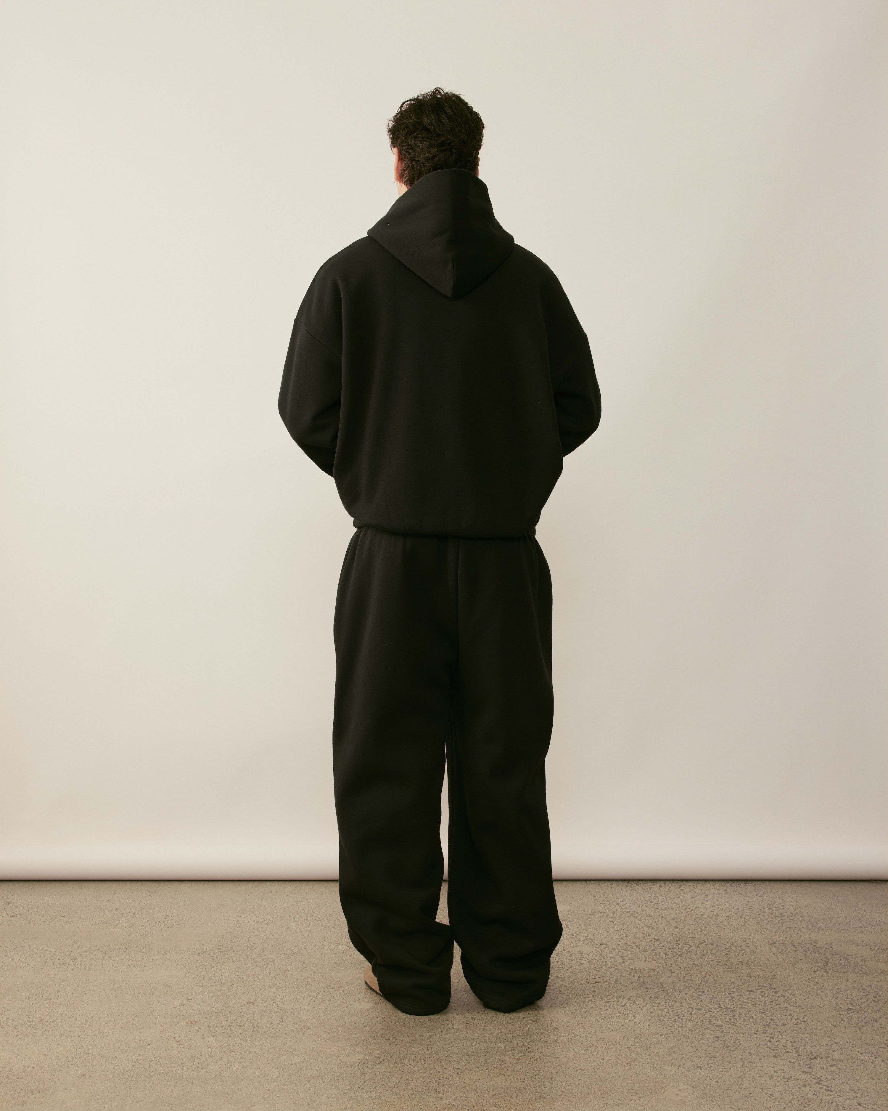 Core Essentials Wide Leg Pants | Black-4