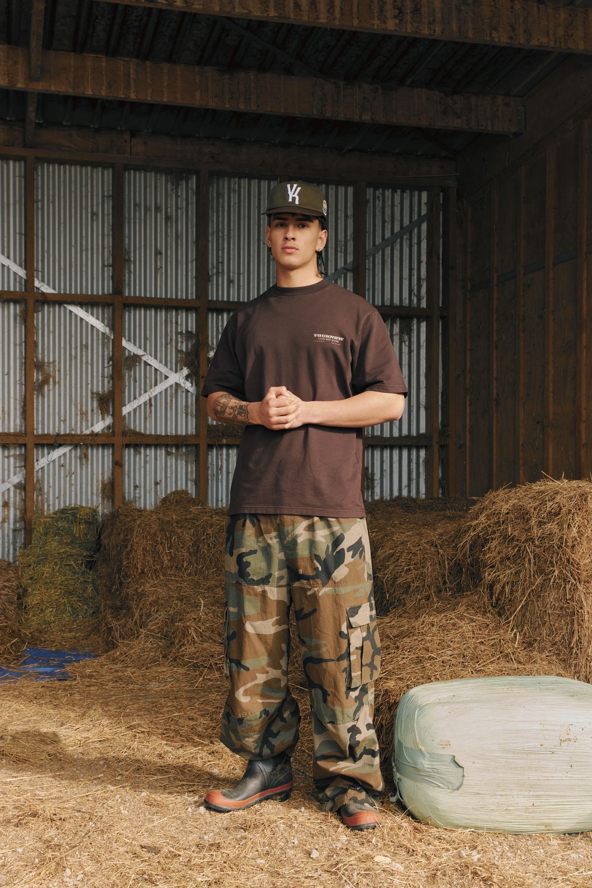Riders Relaxed Tee | Brown-3