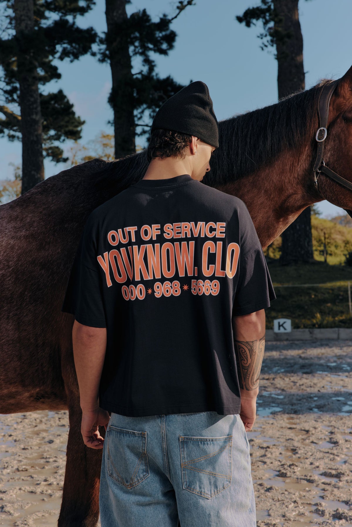 Out Of Service Box Tee | Black