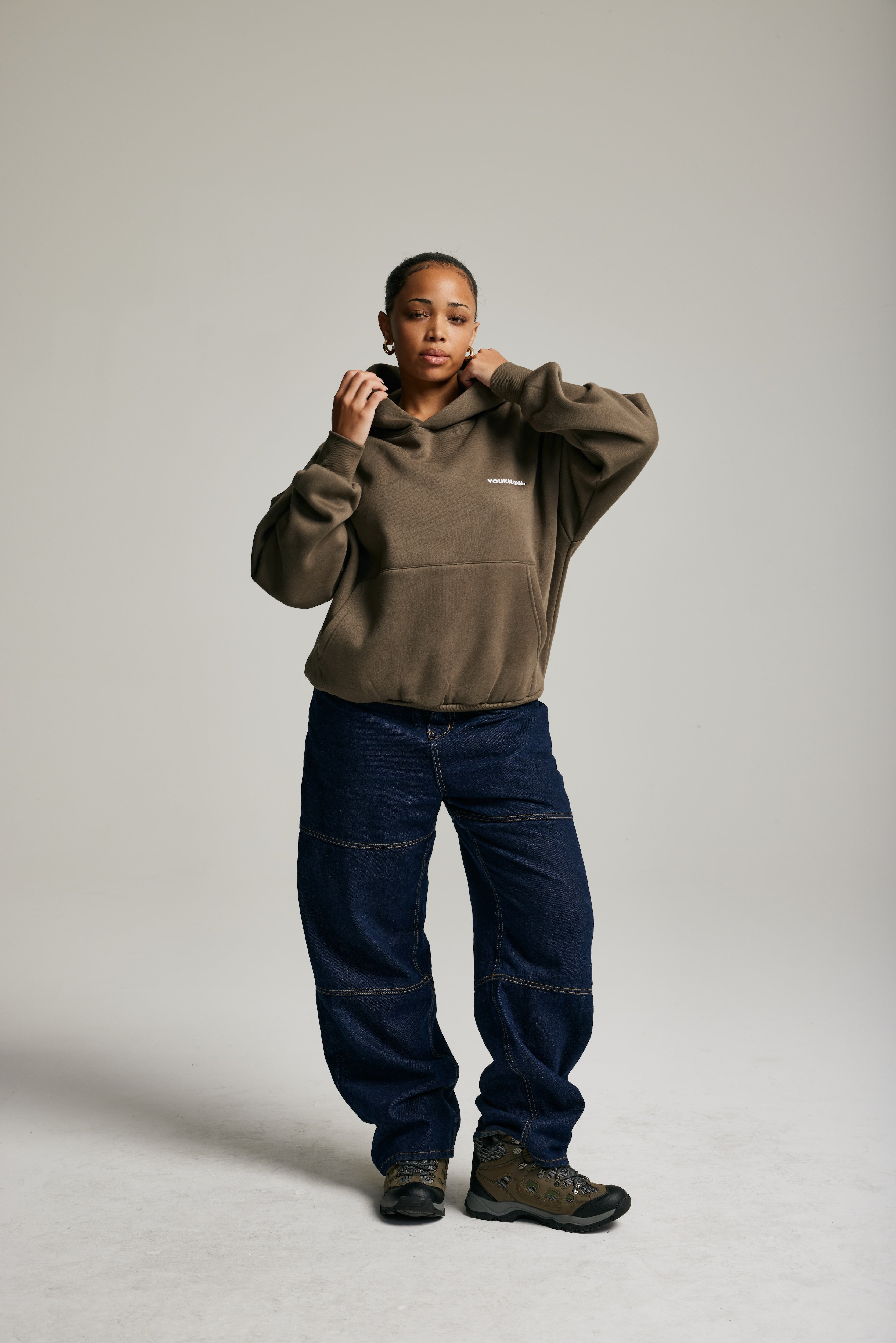 Core Box Hoodie | Seaweed-6