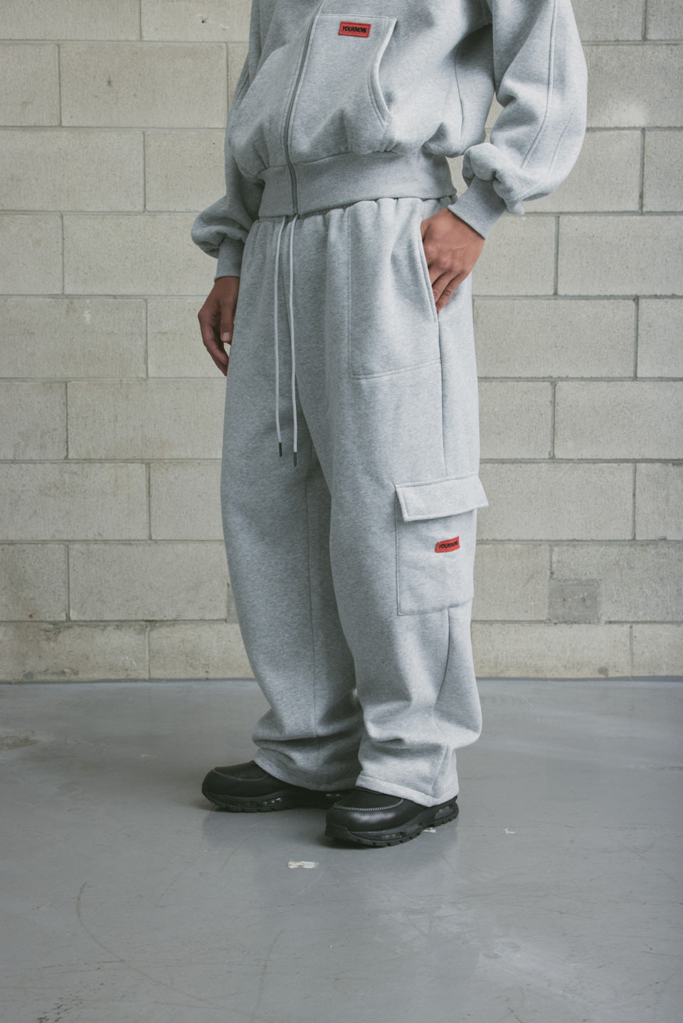 Brushed Fleece Cargo Sweatpant | GREY MARLE