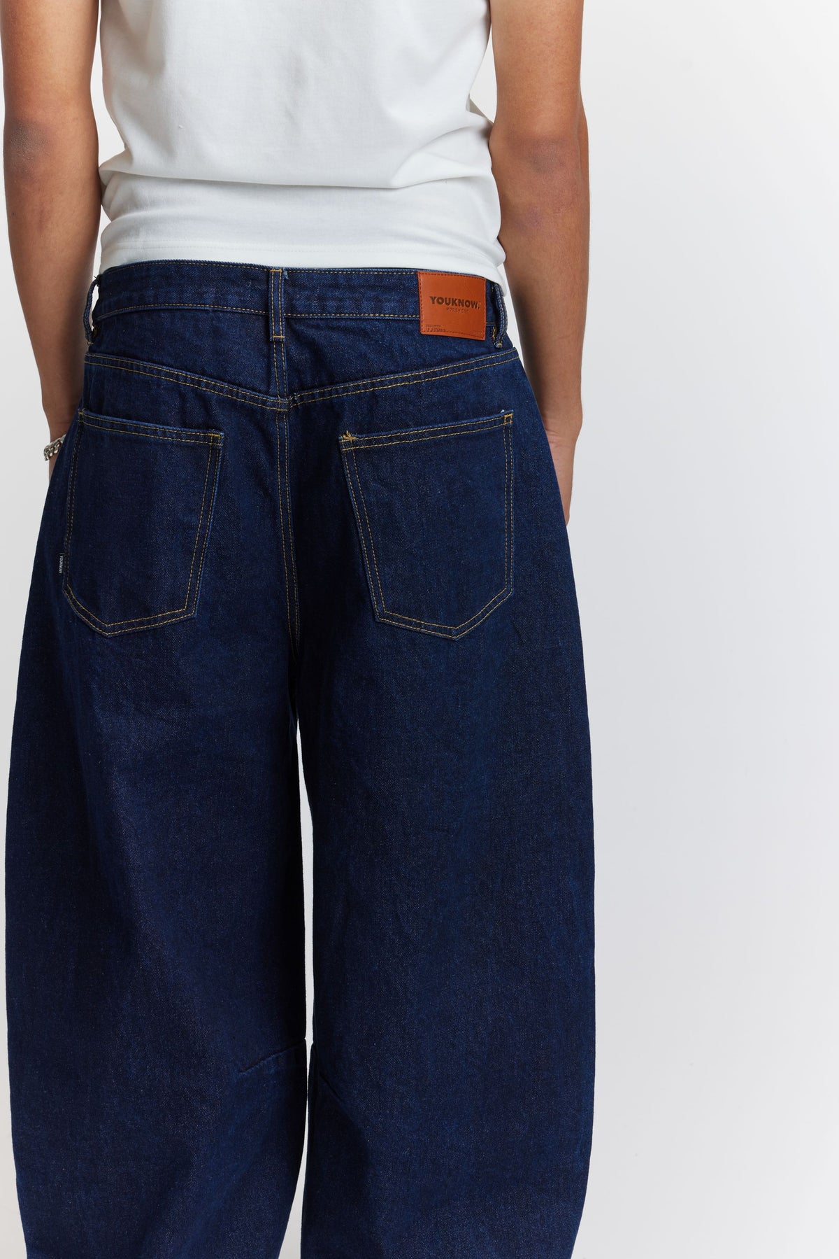 Barrel Leg Jeans | Indigo-3