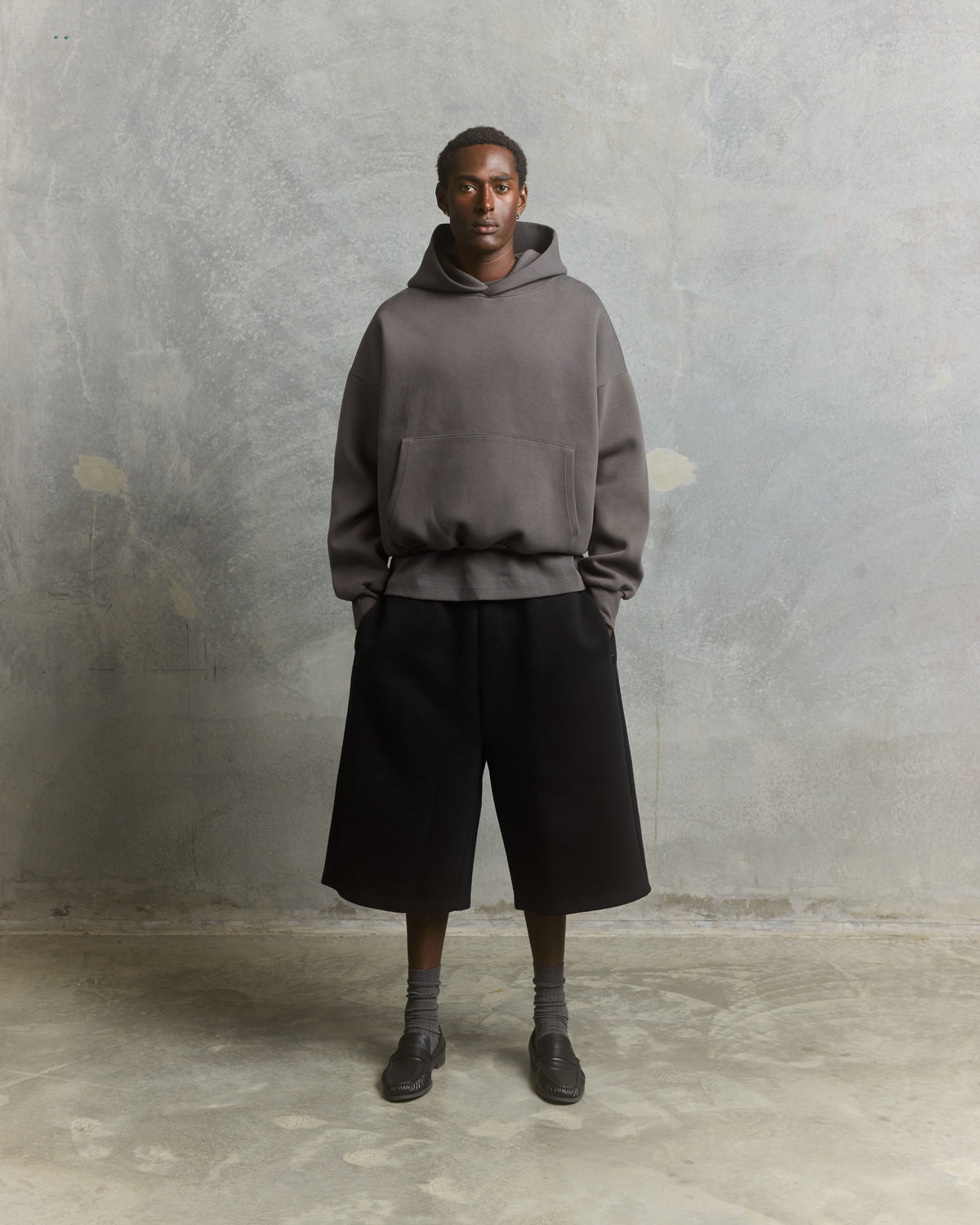 Nothing Form Longline Shorts | Tar