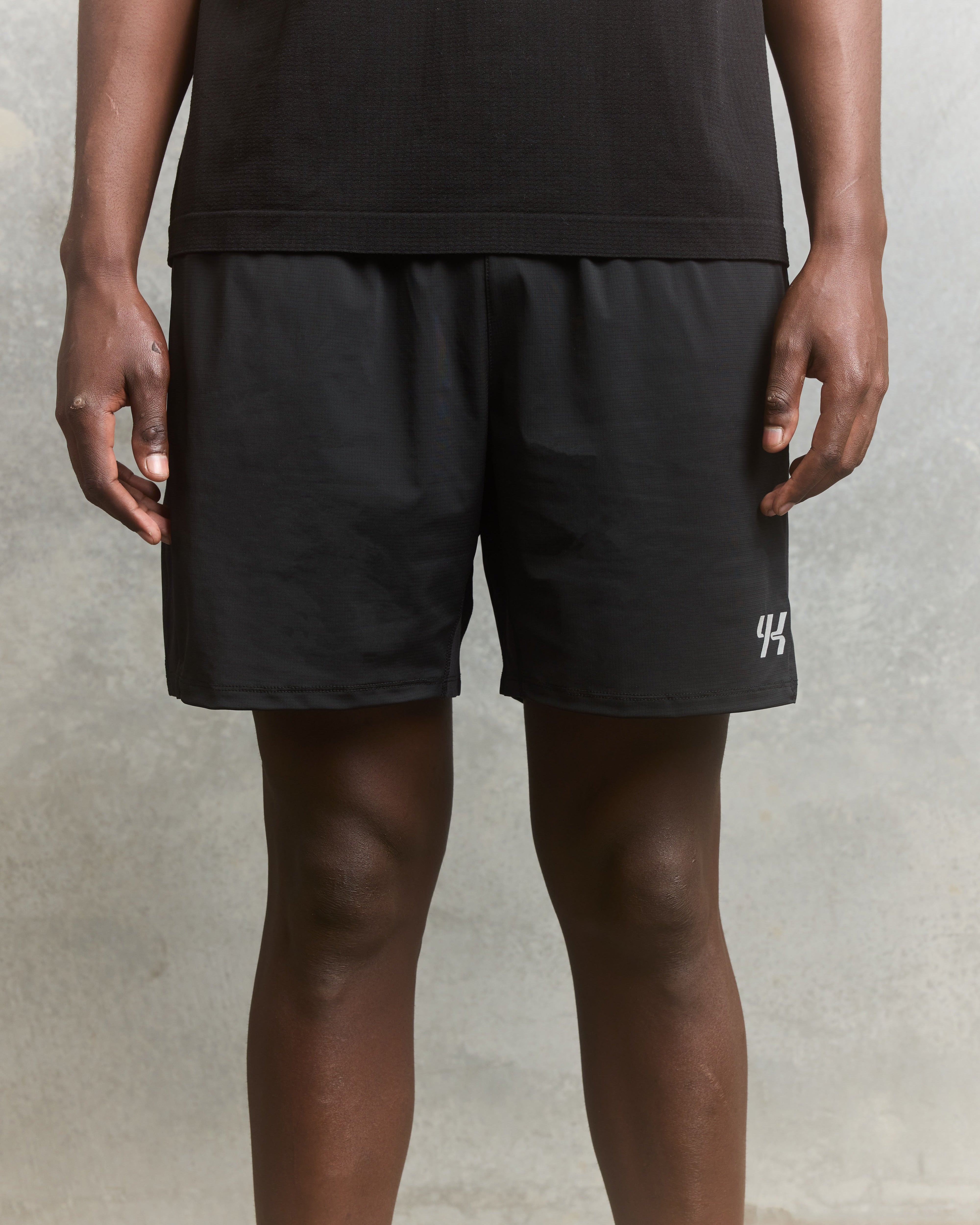 YK Move Journey Shorts 2.0 | Black-3