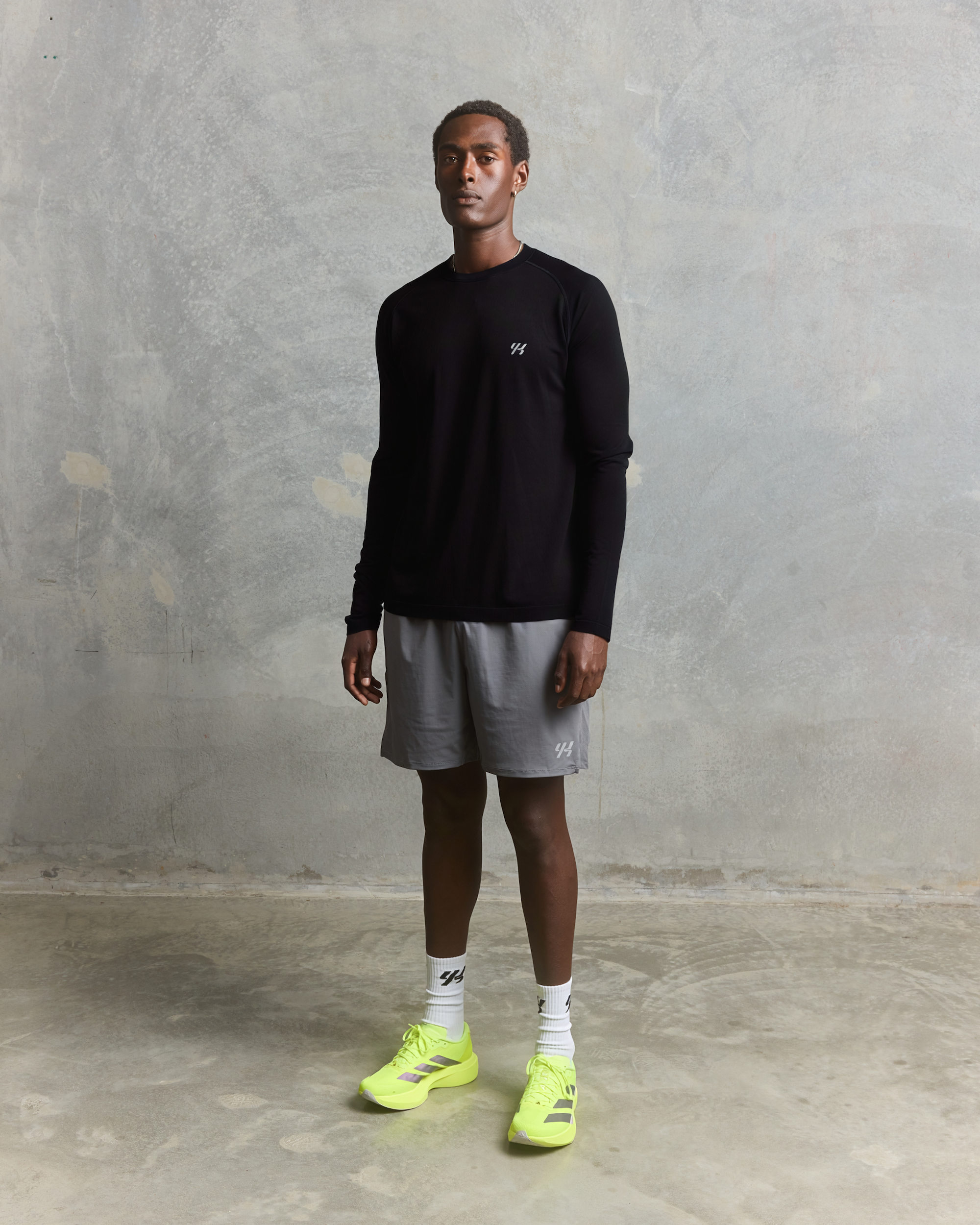 YK Move Fitted LS Tee | Black-3