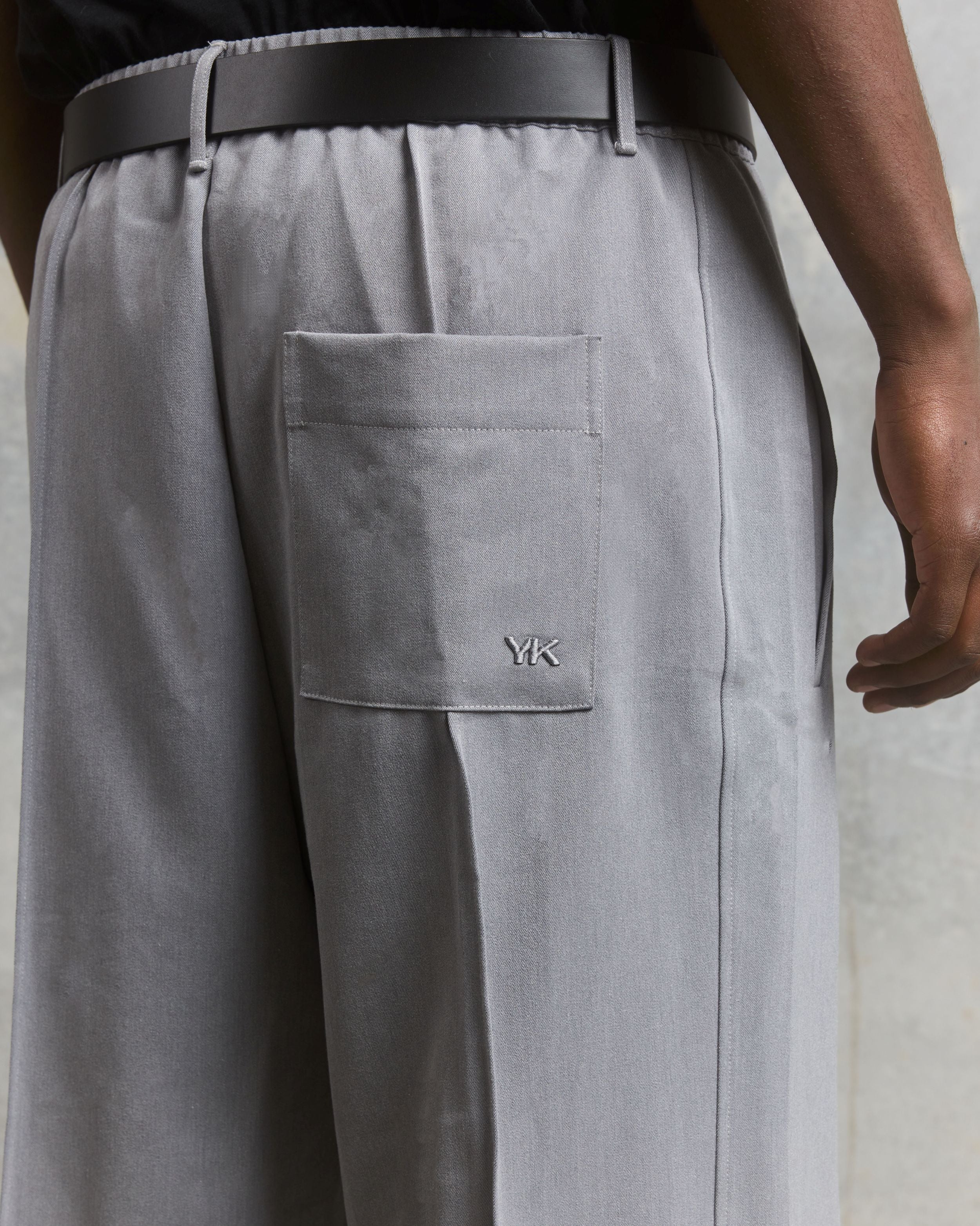 Nothing Draped Pleated Pants | Charcoal-4